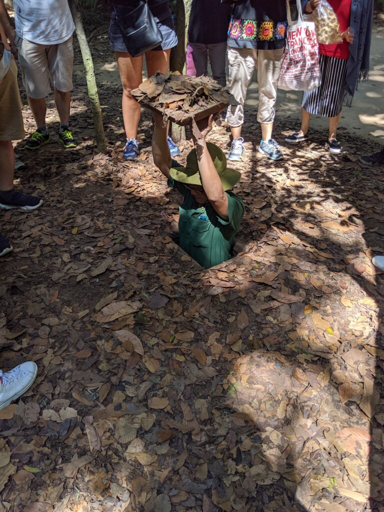 chu chi tunnels