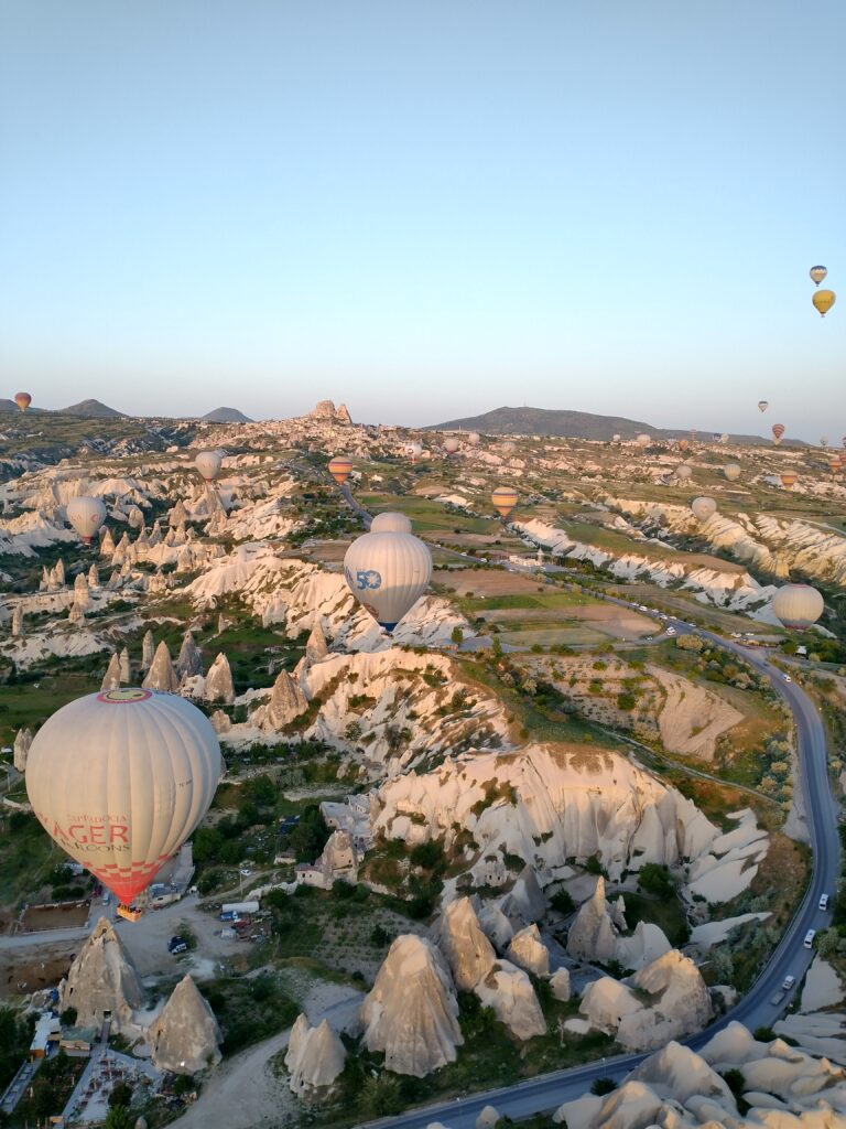 capadoccia, turkey, hot air balloon
